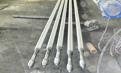 無(wú)心車床砂帶磨光聯(lián)線機(jī)組4